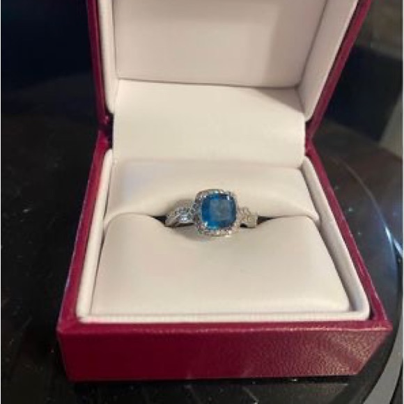 London Blue Topaz Engagement Ring Set - Picture 3 of 6